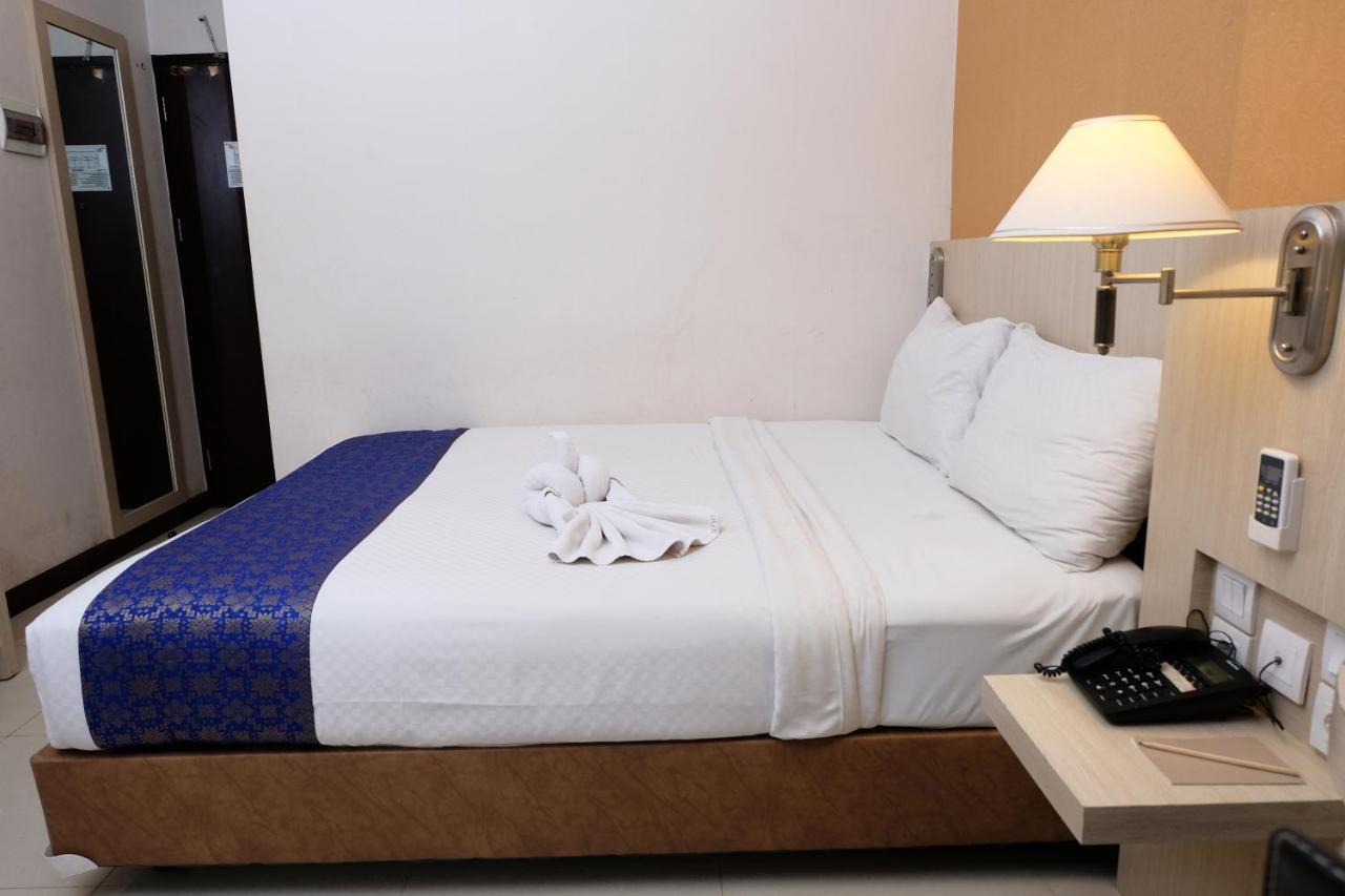 Rio City Hotel Palembang Eksteriør billede