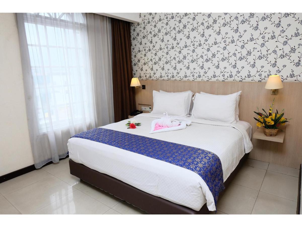 Rio City Hotel Palembang Eksteriør billede