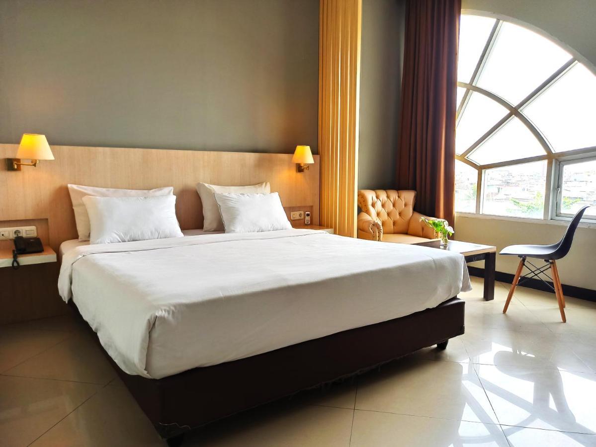 Rio City Hotel Palembang Eksteriør billede