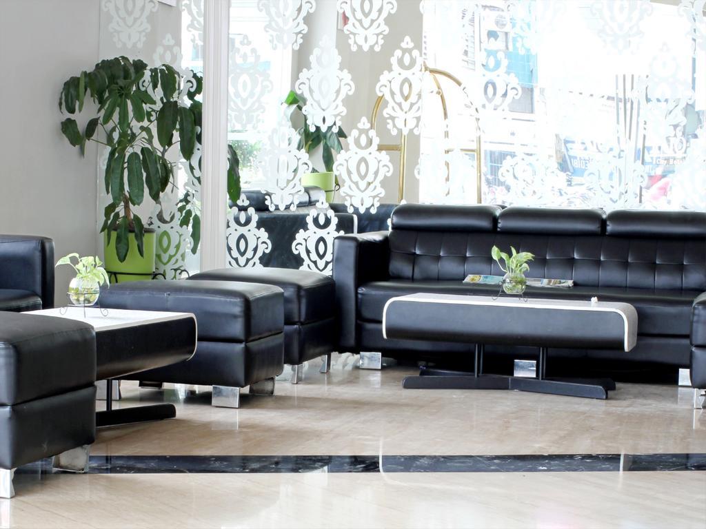 Rio City Hotel Palembang Eksteriør billede